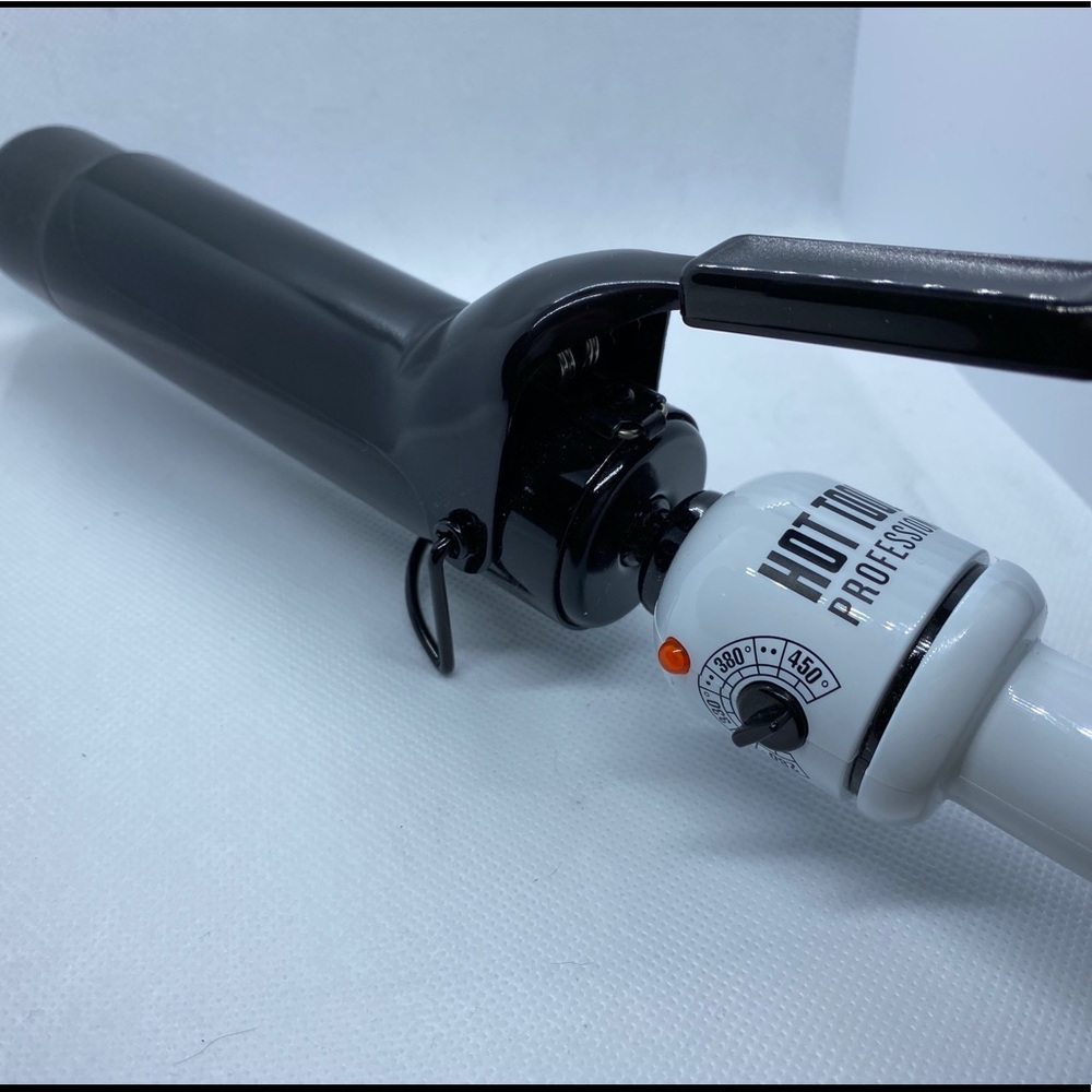 Hot Tools 1.5 inch Nano Ceramic Curling Iron